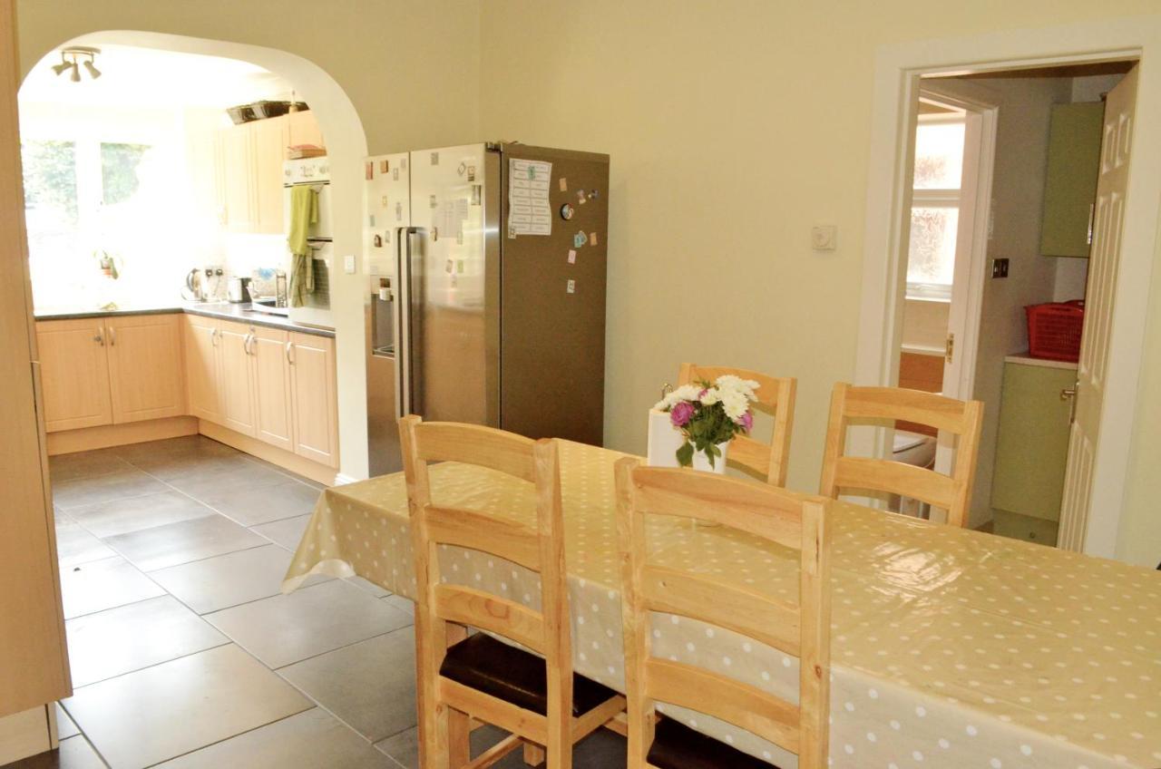 A Cozy House To Stay In Sunny Bournemouth Eksteriør billede