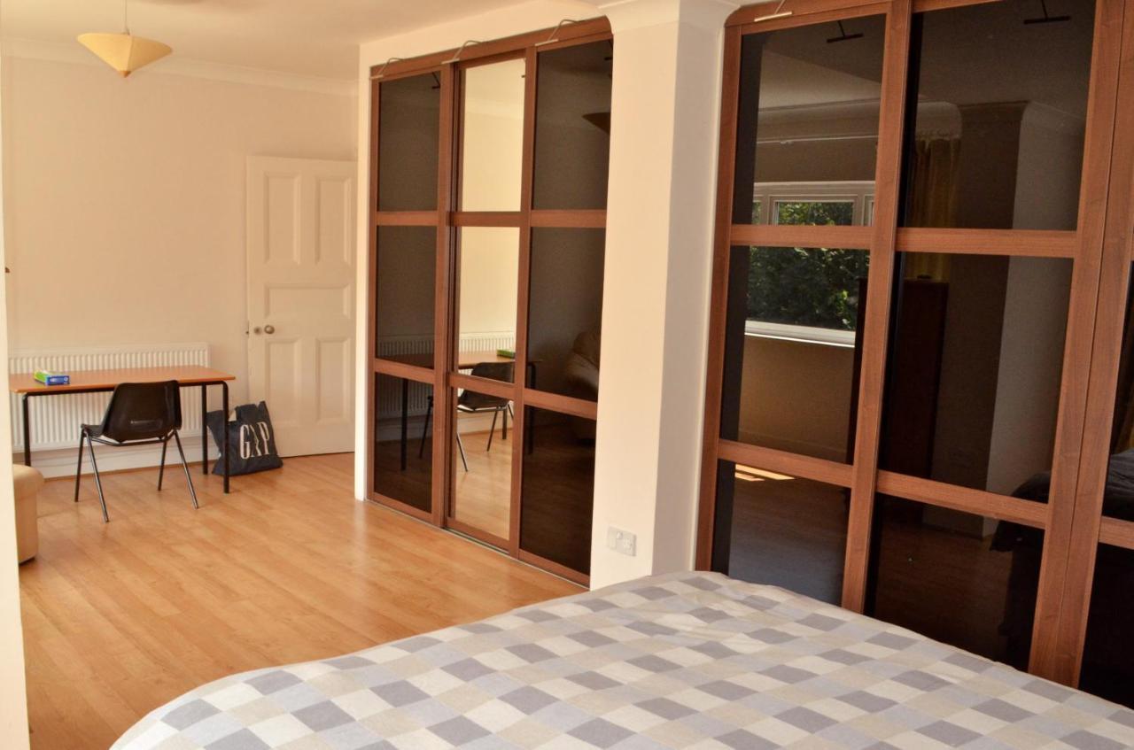 A Cozy House To Stay In Sunny Bournemouth Eksteriør billede